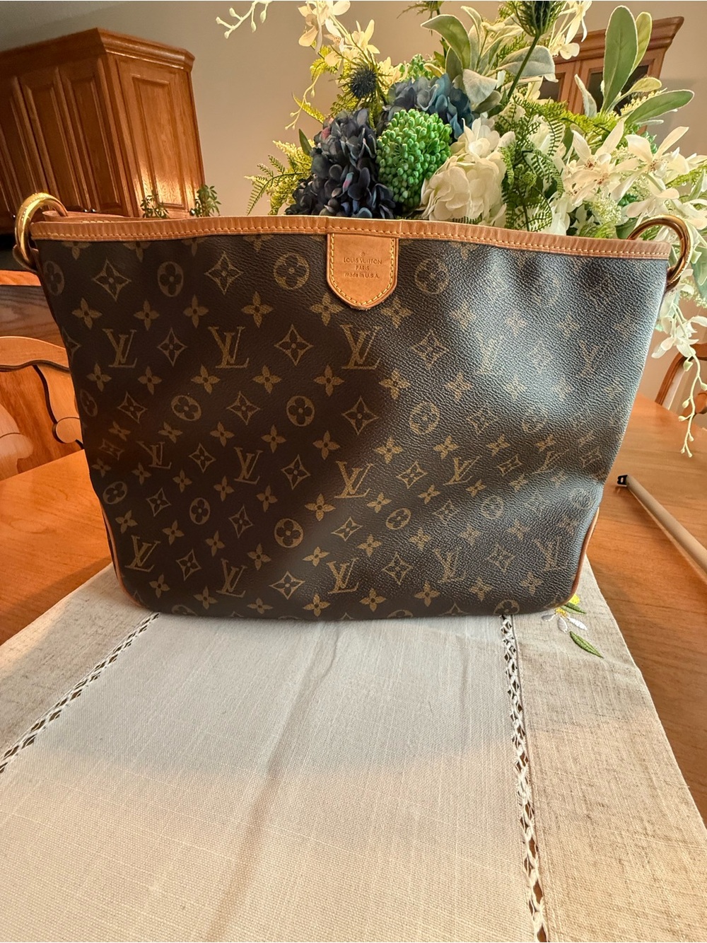Louis Vuitton Delightful PM Monogram Canvas Shopper Tote in Brown and Tan